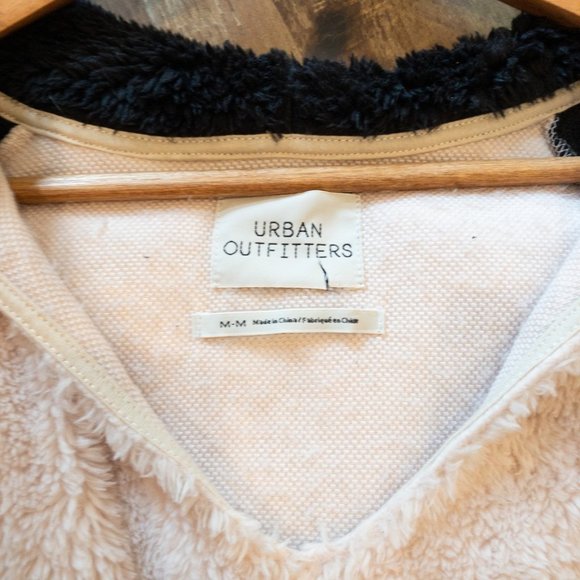 NWOT Urban Outfitters Black Cropped Slouchy Drawstring Hoodie - Picture 6 of 9